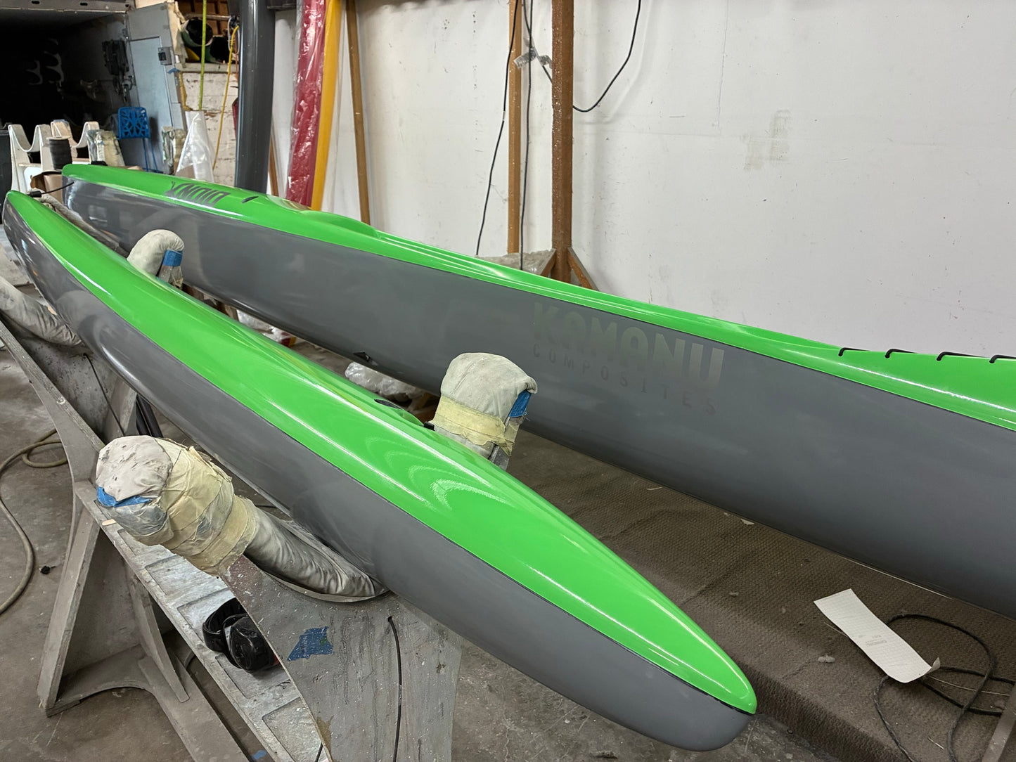 Noio OC1 bow and deck, custom green with team grey